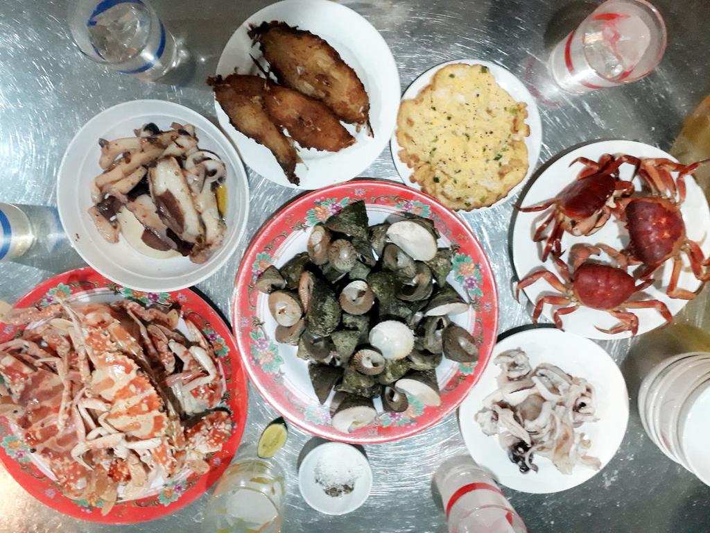 seafood Cham Island